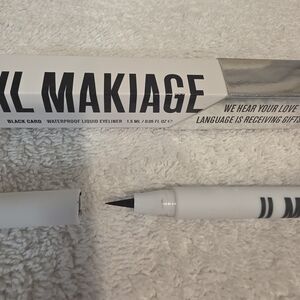 IL MAKIAGE Black Card Liquid Eyeliner